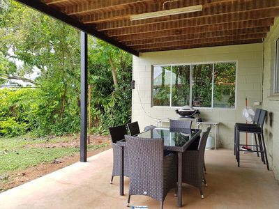 8 Crouch Avenue, Atherton