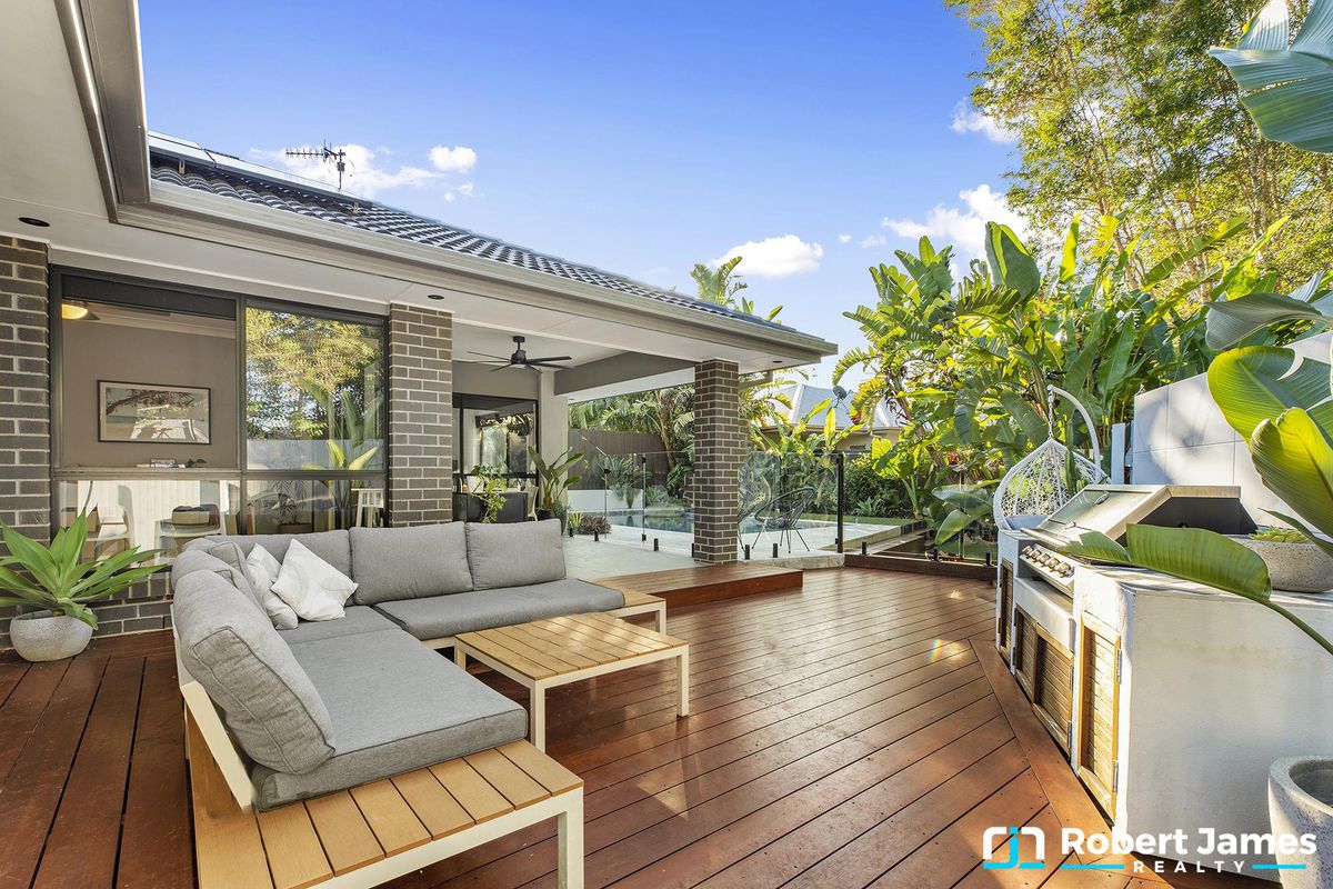 18 Spinnaker Street, Tewantin