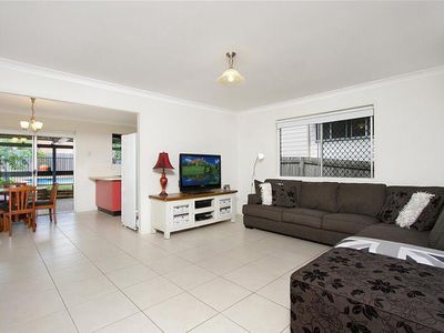 7 Merlin Court, Rochedale South