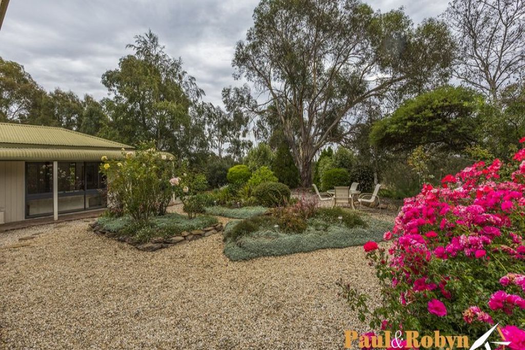 427 Weeroona Drive, Wamboin