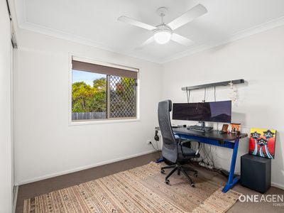 18 Sevenhill Place, Doolandella