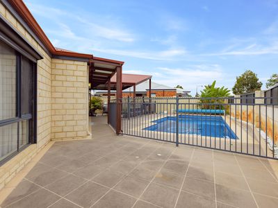 2 Neroli Link, Atwell