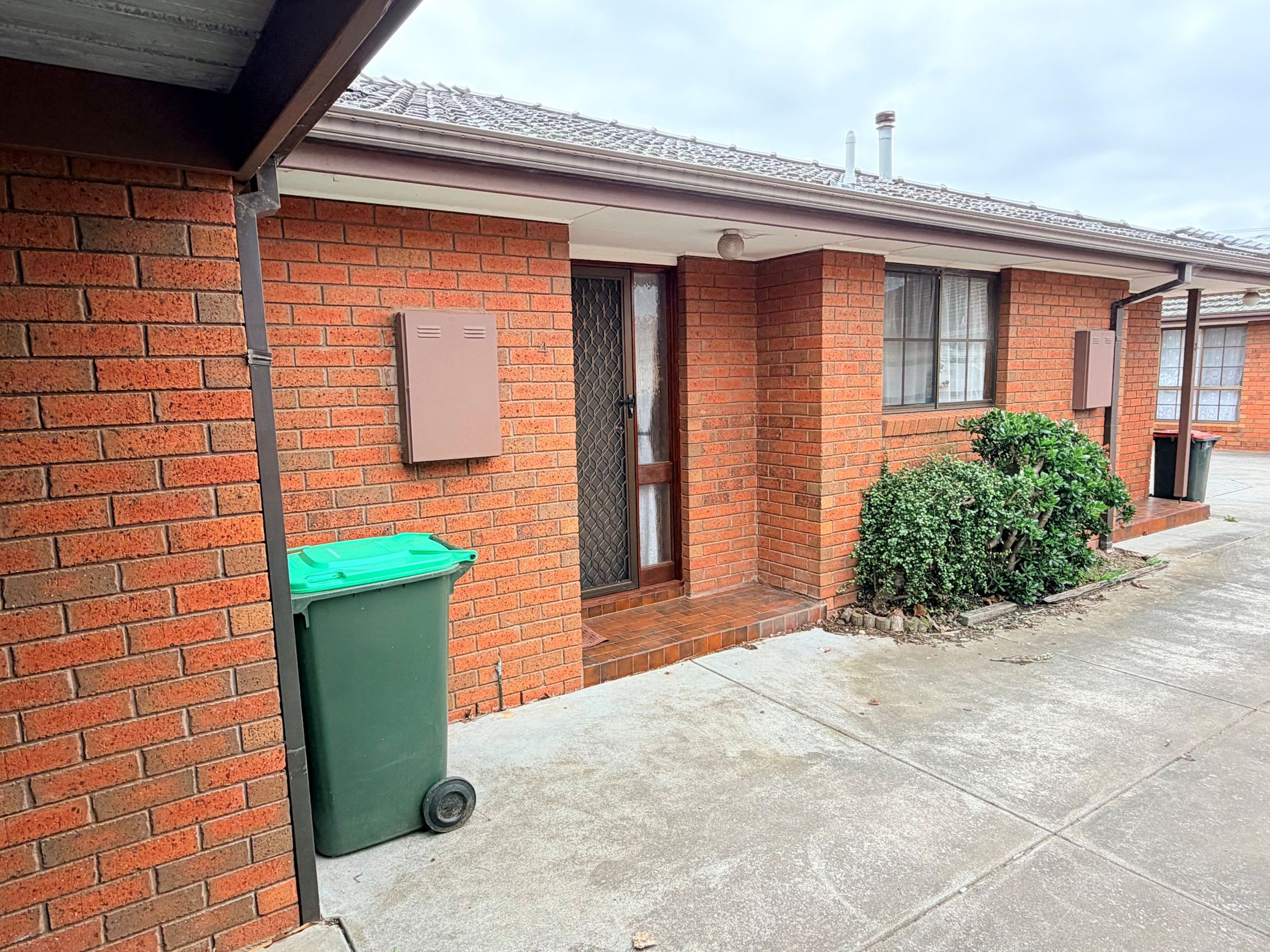 4 / 18 Market Road, Werribee