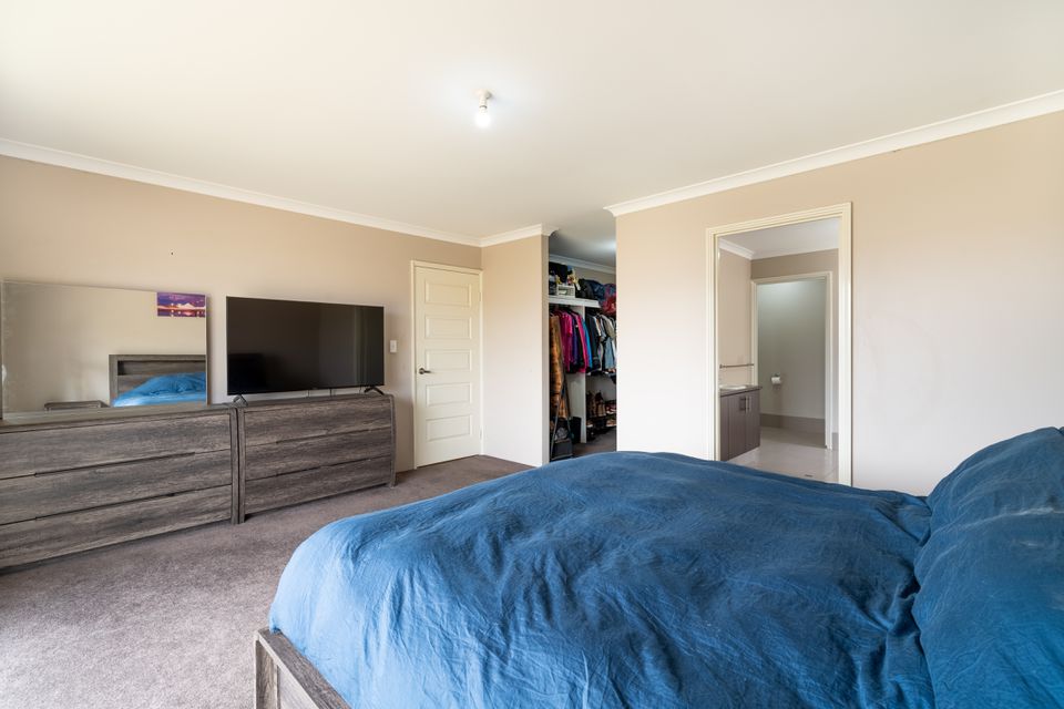 10 Pavonia Parade, Baldivis