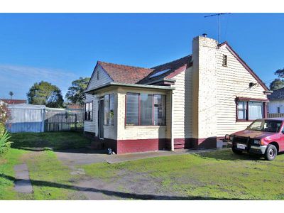 623 Warrigal Road, Bentleigh East