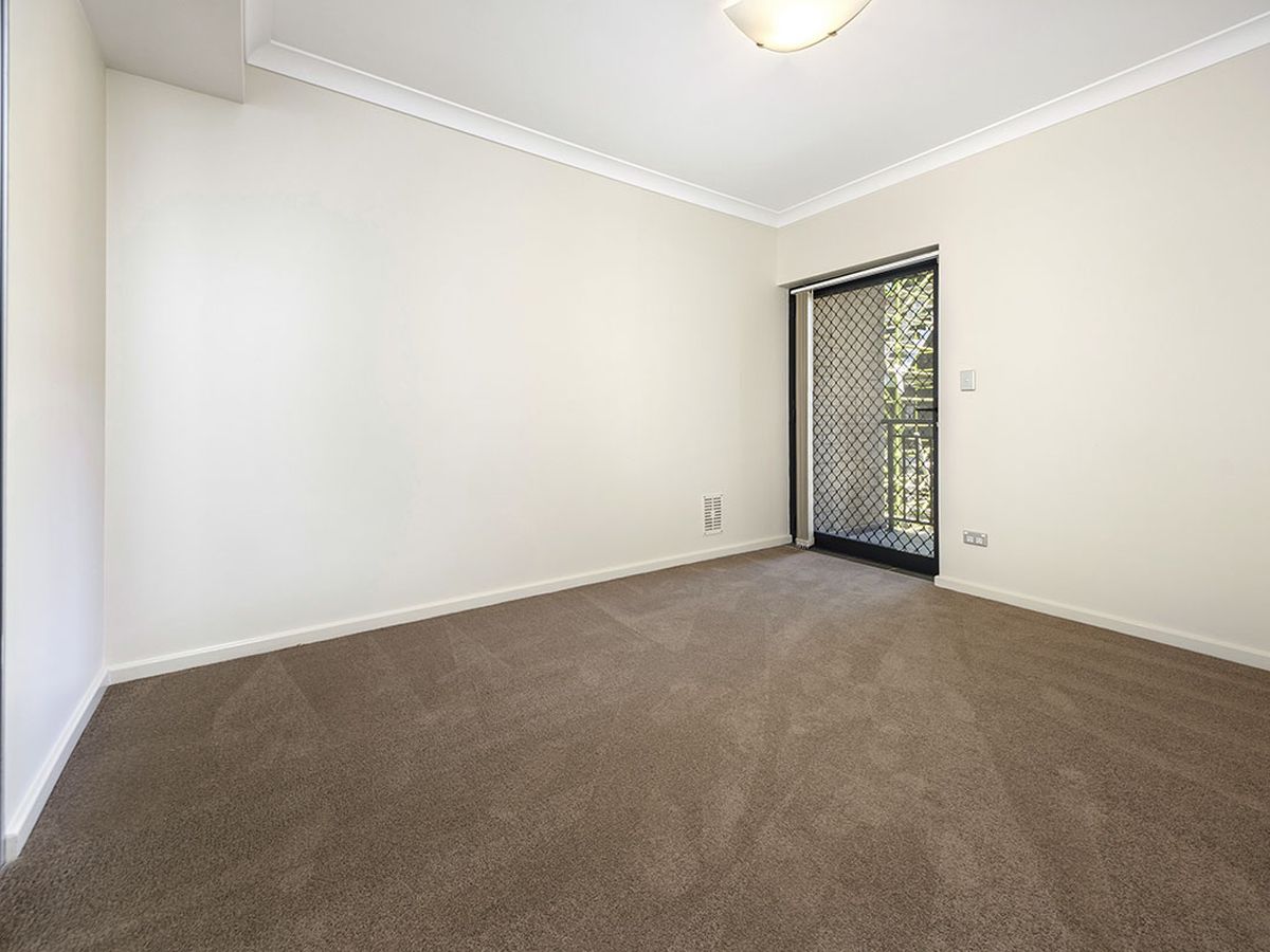 4 / 550 Botany Road, Alexandria