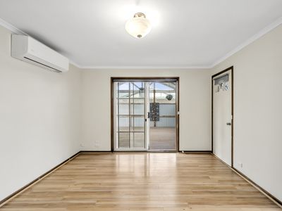 1 / 47 Thompson Street, Whittington