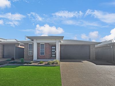 4 Manchurian Circuit , Dubbo