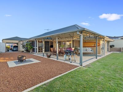 3 Caravel Way, Halls Head