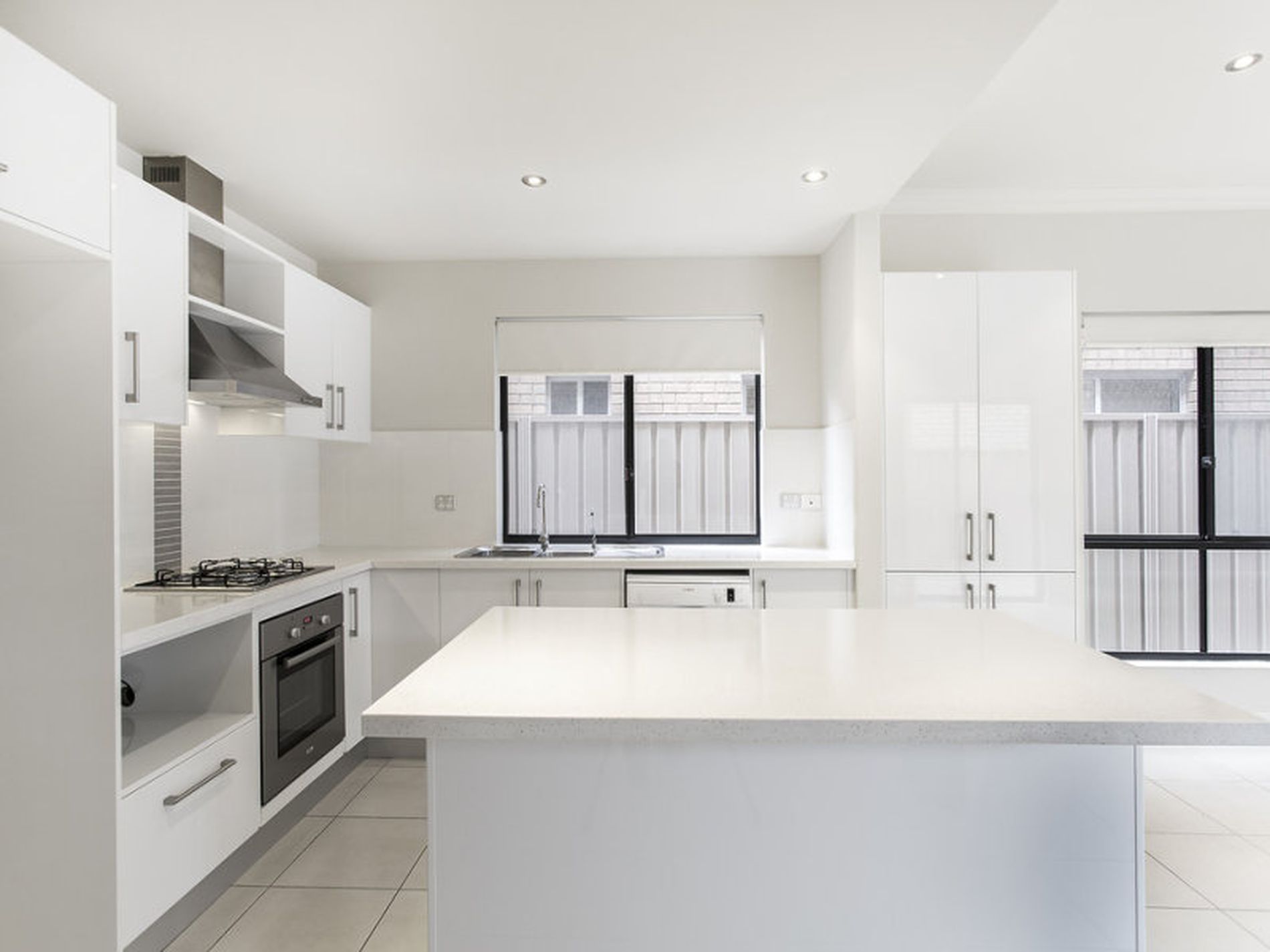 2A Osborn Terrace, Plympton