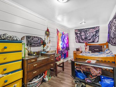 21 Sixth Street, Weston