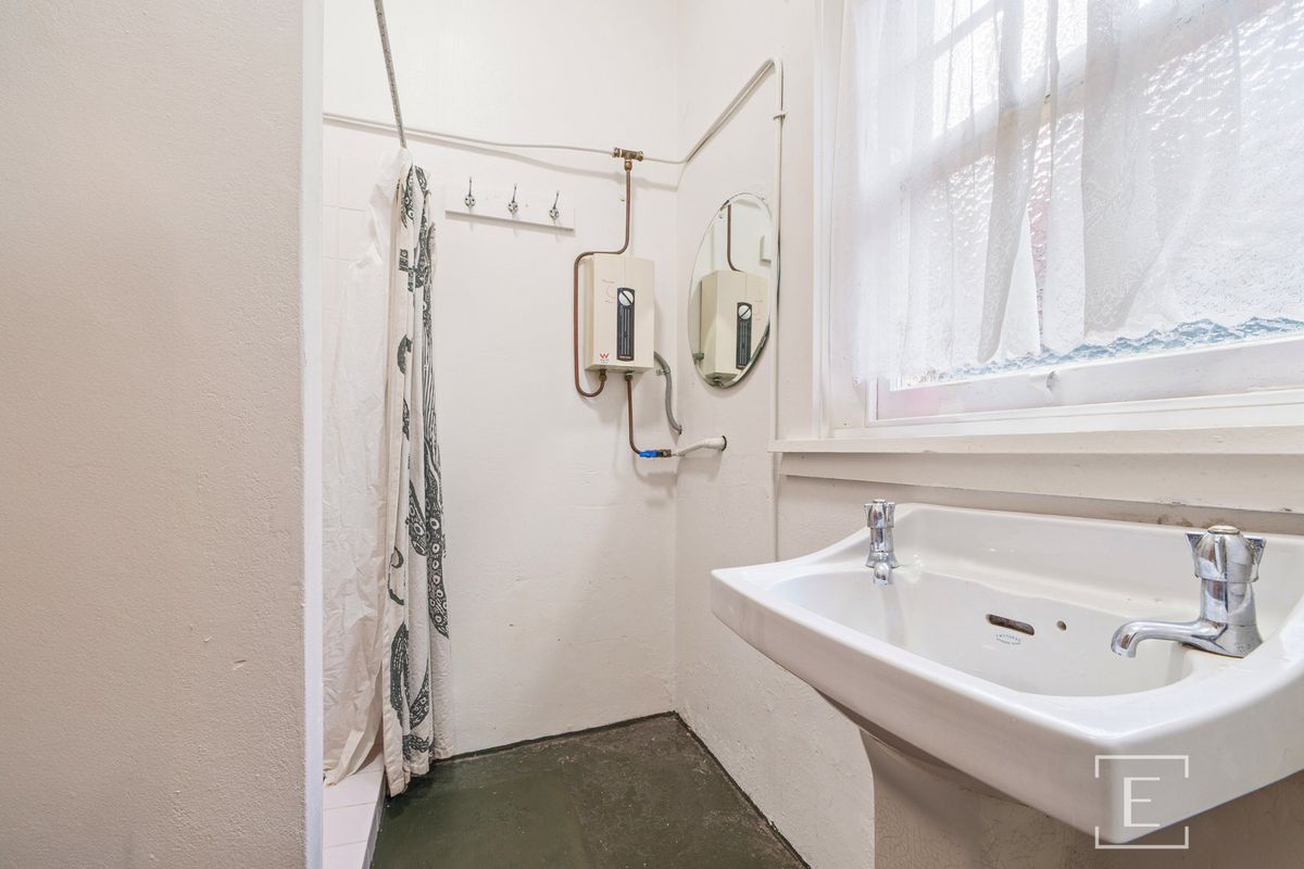 1 / 7A Garfield Street, Five Dock