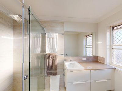 5 / 39-41 Sunbrite Avenue, Mermaid Beach
