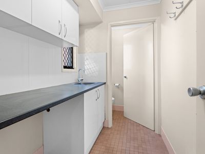 21 Anderson Court, Newton