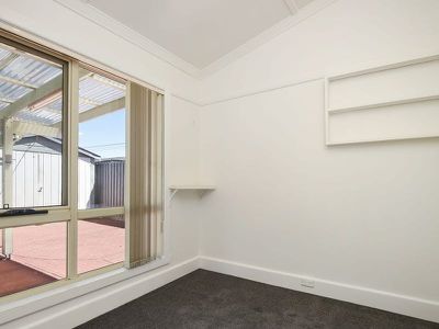 35 Kerferd Street, Coburg