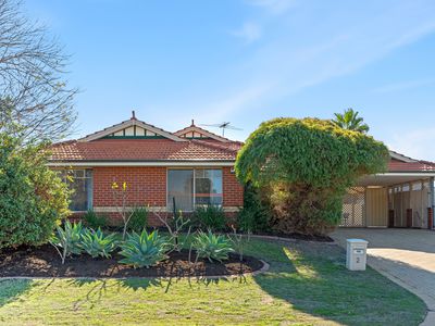 2 Stenton Gardens, Kinross