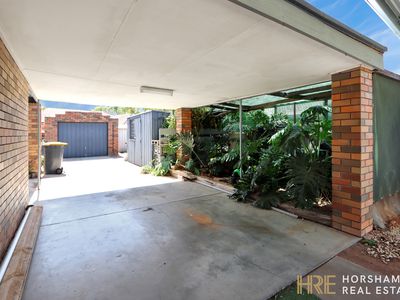 15 Willow Court, Donald
