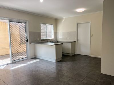 Unit 1 / 16 Green Street, Booval