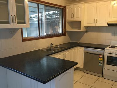 4 Winter Avenue, Mount Warrigal