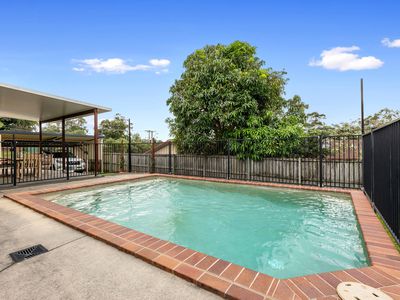 4 Pyeworth Place, Rochedale South