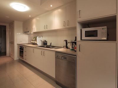 18 / 2180 LOGAN ROAD, Upper Mount Gravatt