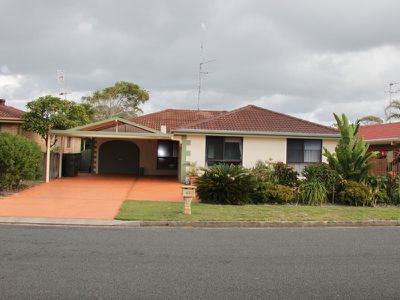63 Elouera Crescent, Forster