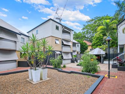 15a / 23 Quinton Street, Kangaroo Point