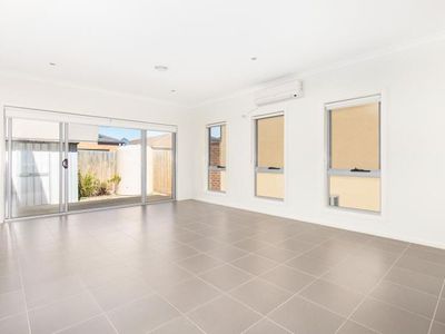 Unit 2 / 49 Hope Way, Tarneit
