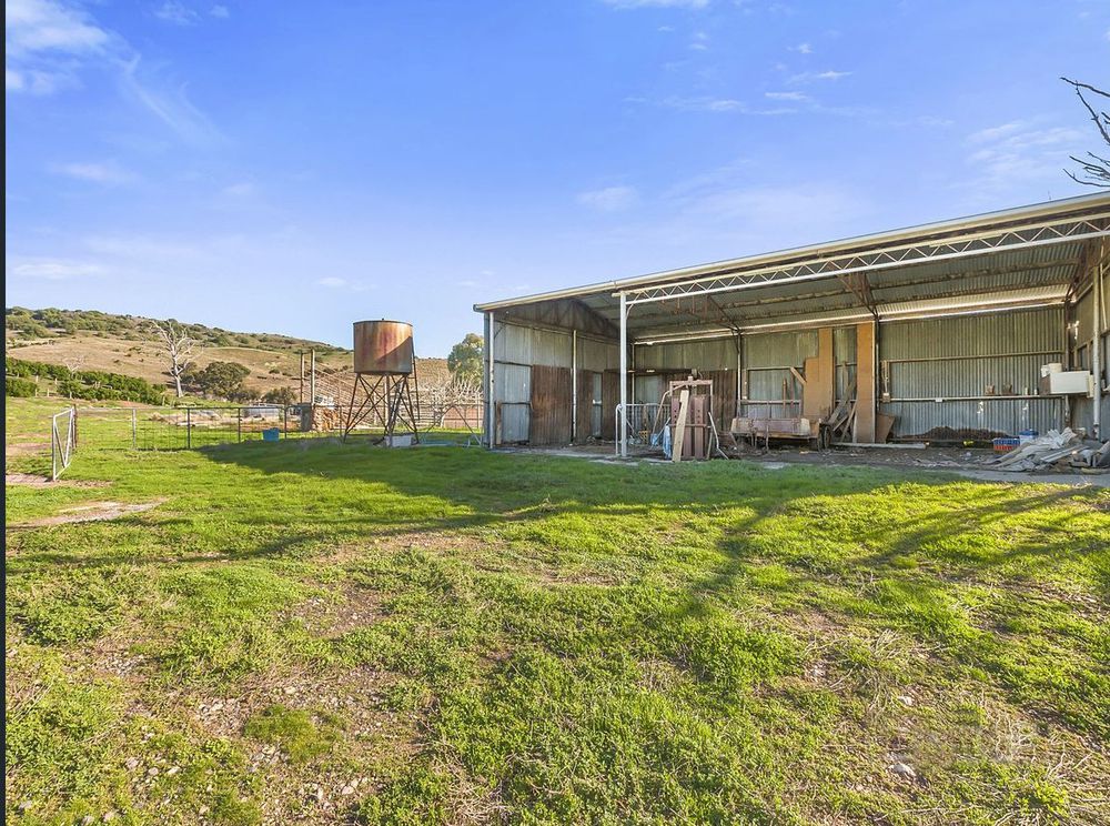 1377 Glenmore Road, Glenmore Arbee Real Estate