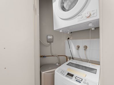 11 / 1 Saint Pauls Terrace, Spring Hill