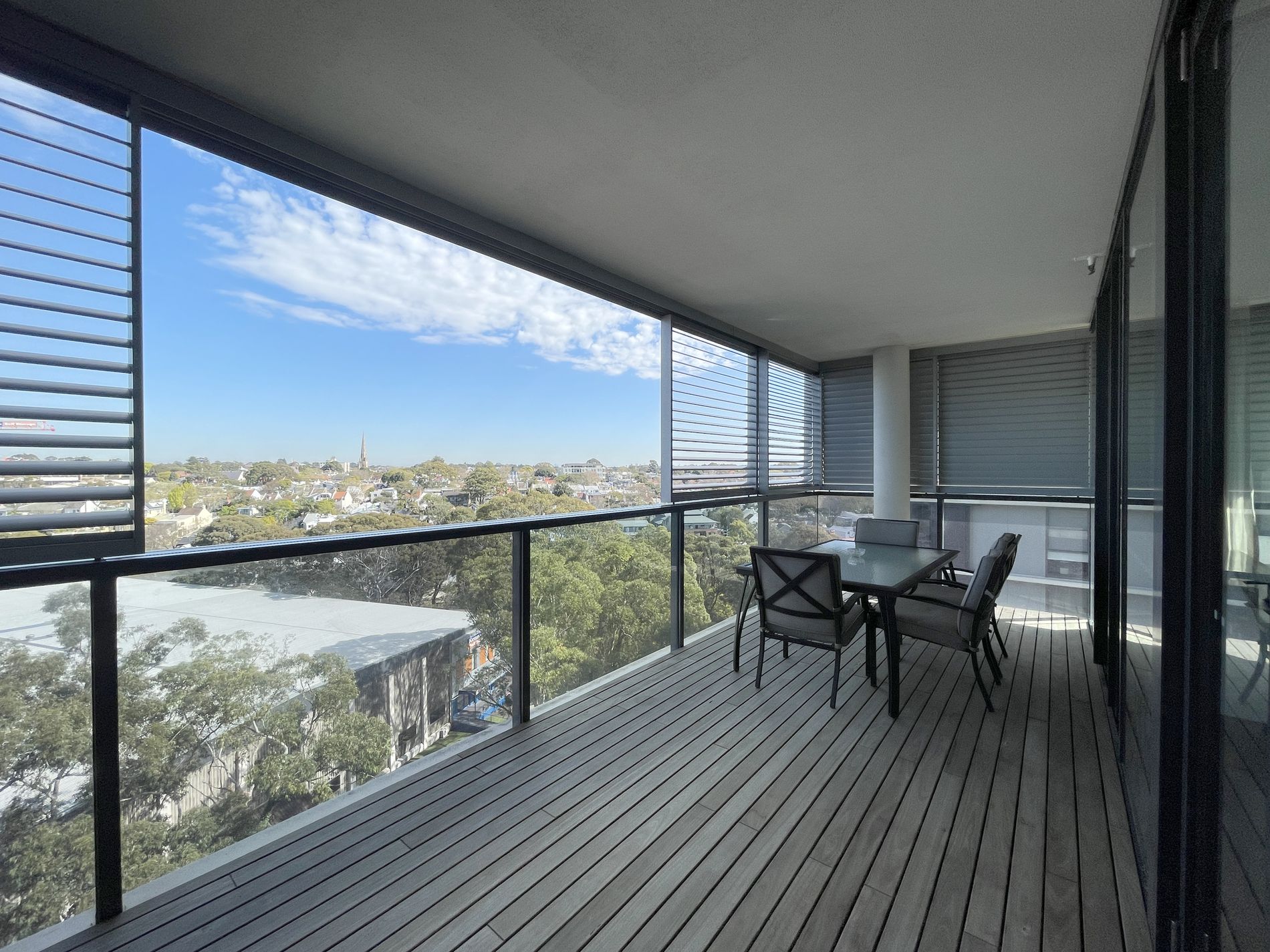 902 / 5 Sterling Circuit, Camperdown