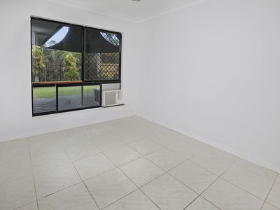 31 Piccone Drive, Edmonton