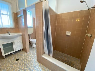 4 / 27 Ocean Street, Windang
