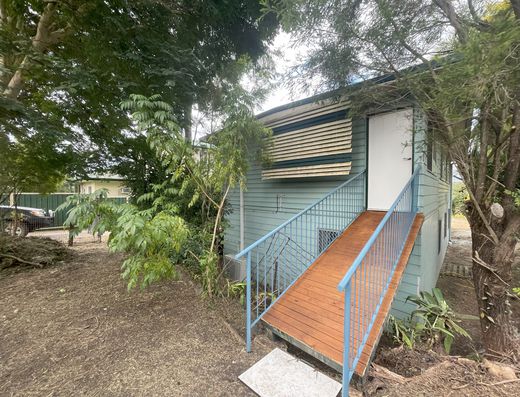 Acreage with stables and renovated 5 bedroom home!