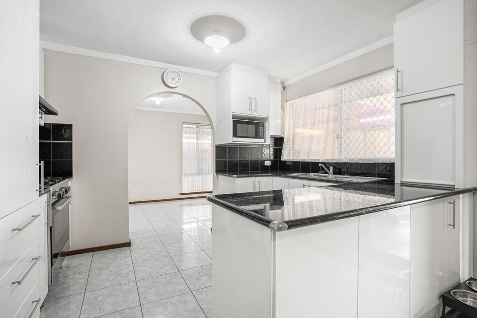 3 CASILDA PLACE, Cooloongup