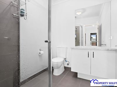 9 Rotary Street, Clyde