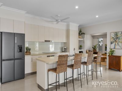 12 Tahlia Circuit, Mount Louisa