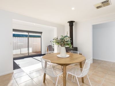 4 Coonawarra Close, Mildura
