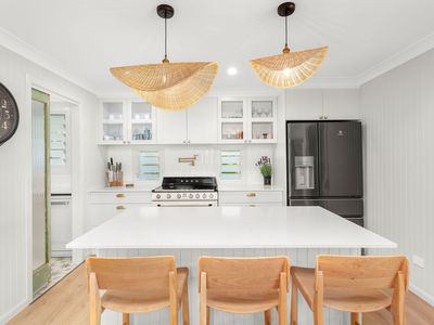 74 South Street, Forster