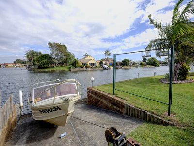 1 Victor Parade, Forster