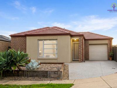 2 Ann Maree Court, Point Cook