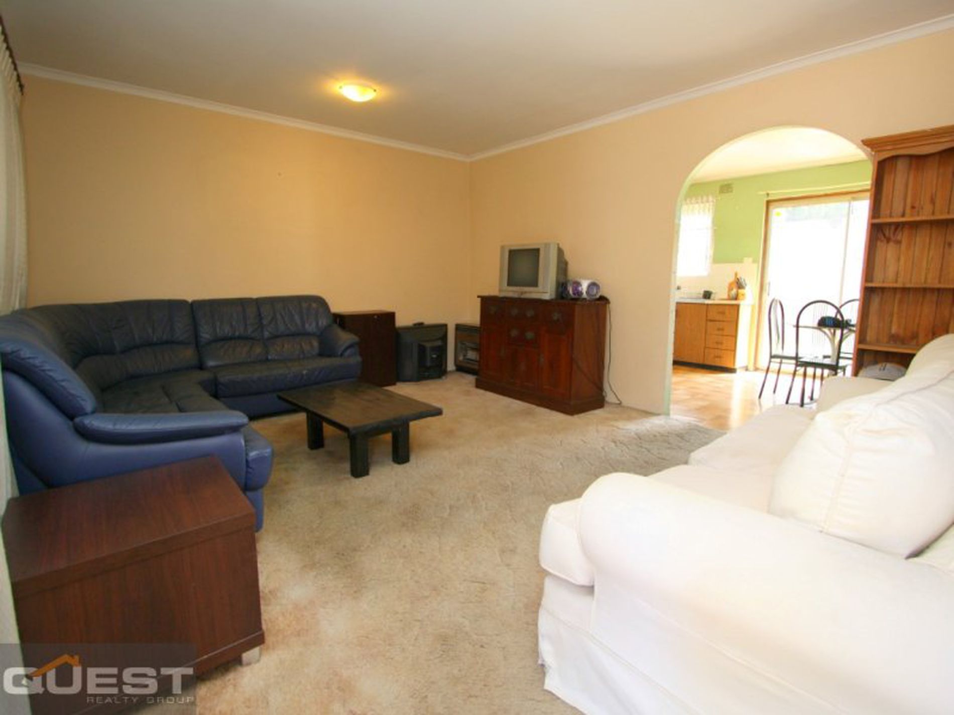 2 / 8 Ritchie Road, Yagoona