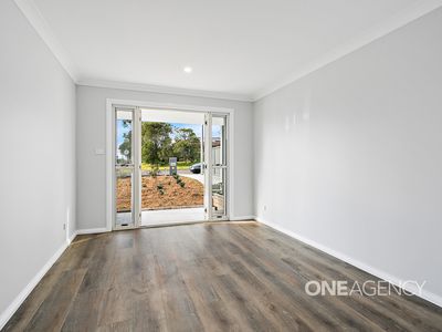 8 Kent Road, Dapto