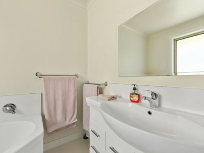 3 / 14 Macquarie Street, George Town