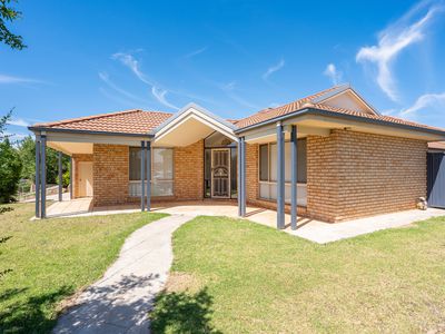 2 PARK LANE, Wodonga