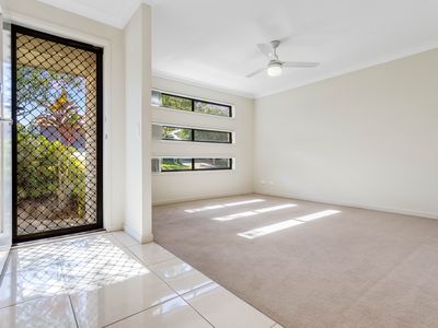 33 Zephyr Street, Griffin