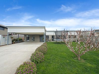 34 Ineke Drive, Kingston