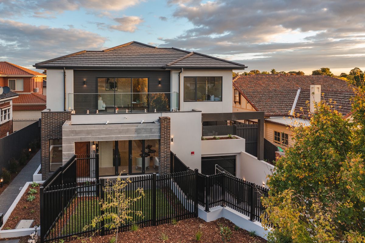 1 / 480 Whitehorse Road, Surrey Hills