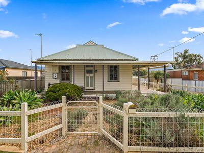 218 Princes Highway, Dapto