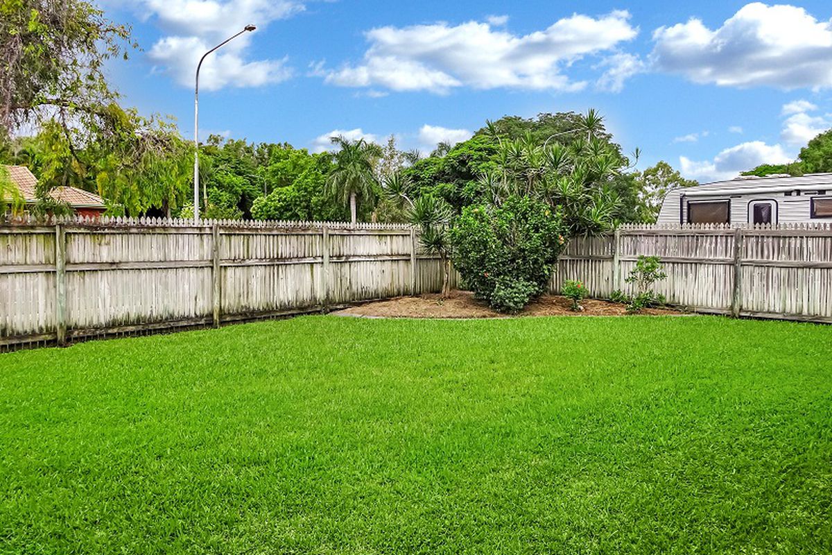 2 Weddel Drive, Annandale Northern Realty